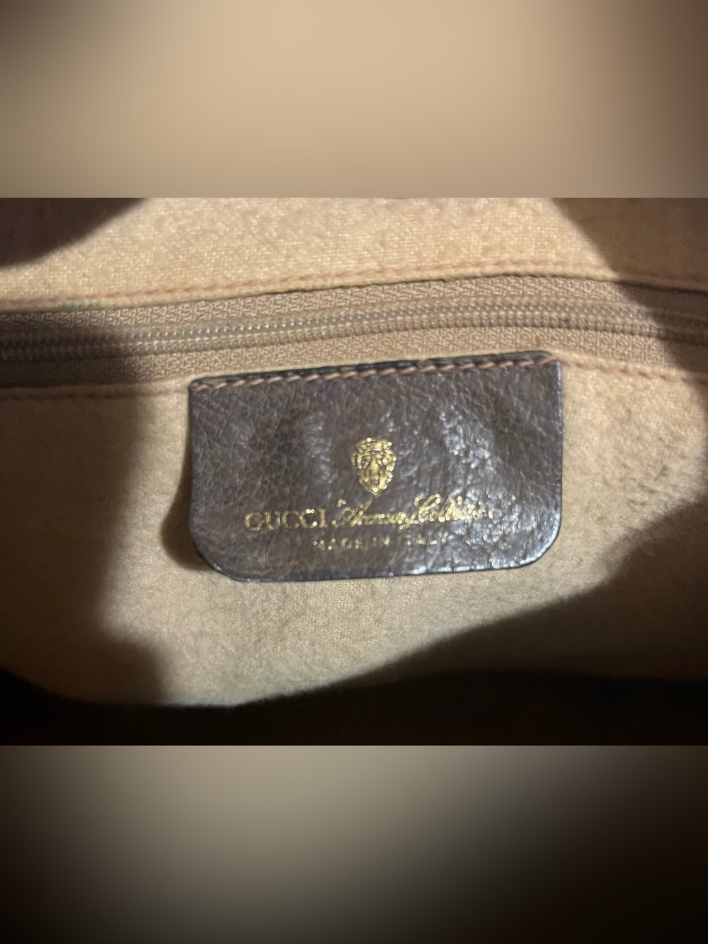 Gucci Brown GG Supreme handbag with Green-Red Web Stripe - Picture 7 of 12